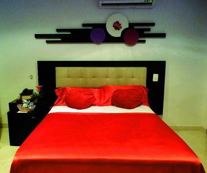 Hotel Aw Ariston Vegas De Granada 4*