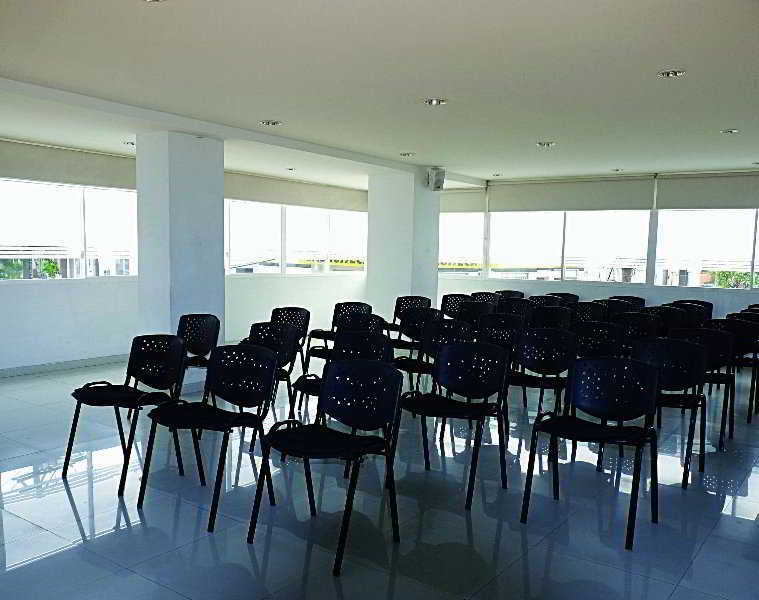 Hotel Aw Ariston Vegas De Granada Cali
