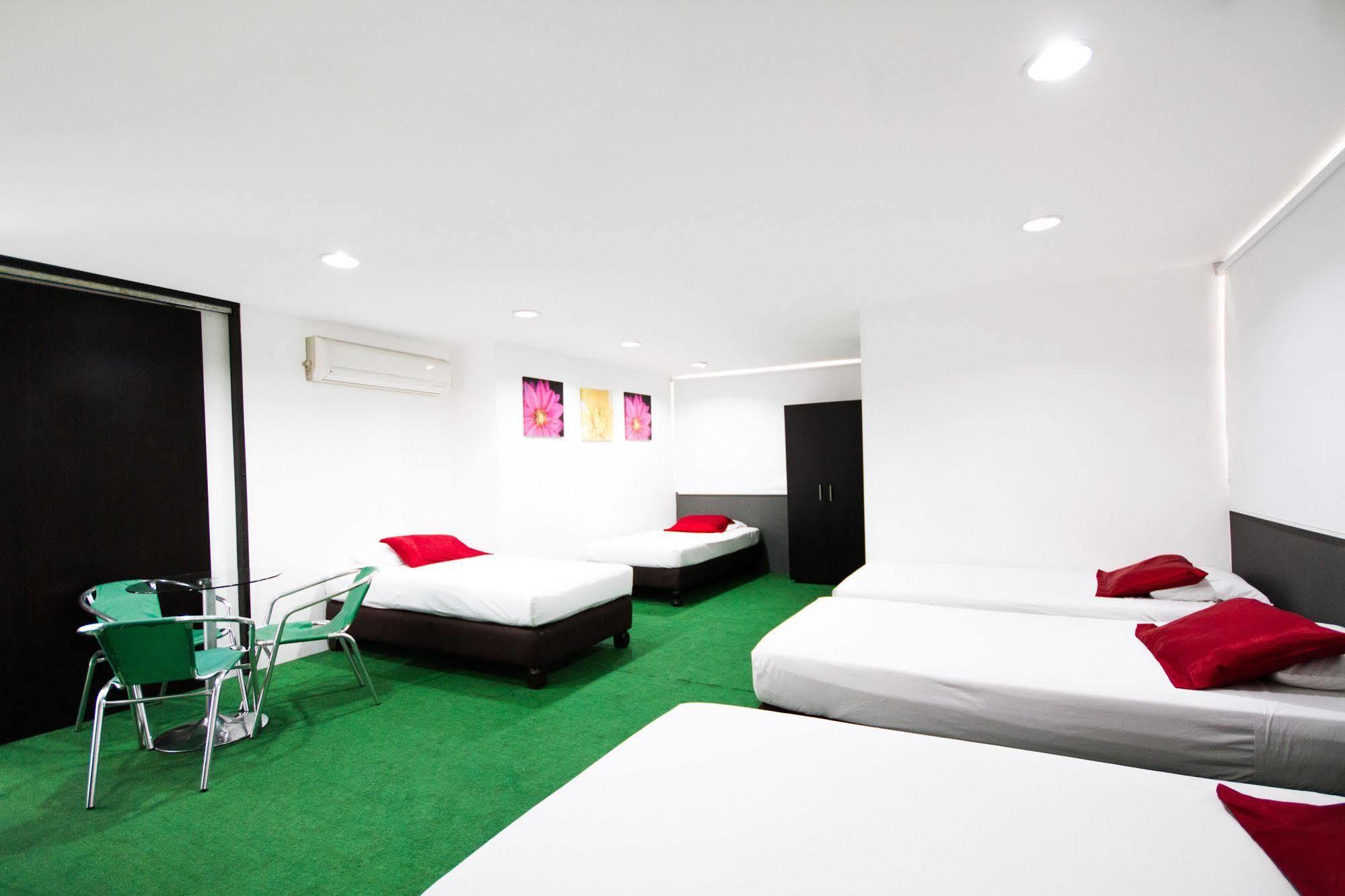 Aw Ariston Vegas De Granada 4* Cali