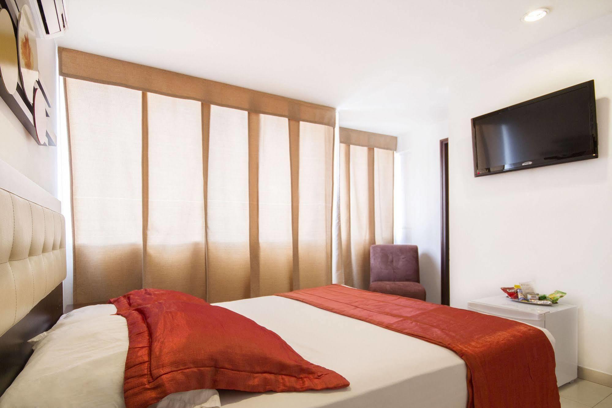 Aw Ariston Vegas De Granada 4*